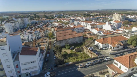 Terreno para Venda em Beja (Santiago Maior e São João Baptista)