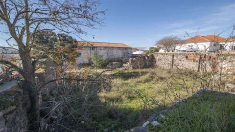 Terreno para Venda em Beja (Santiago Maior e São João Baptista)