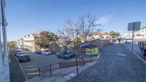 Terreno para Venda em Beja (Santiago Maior e São João Baptista)