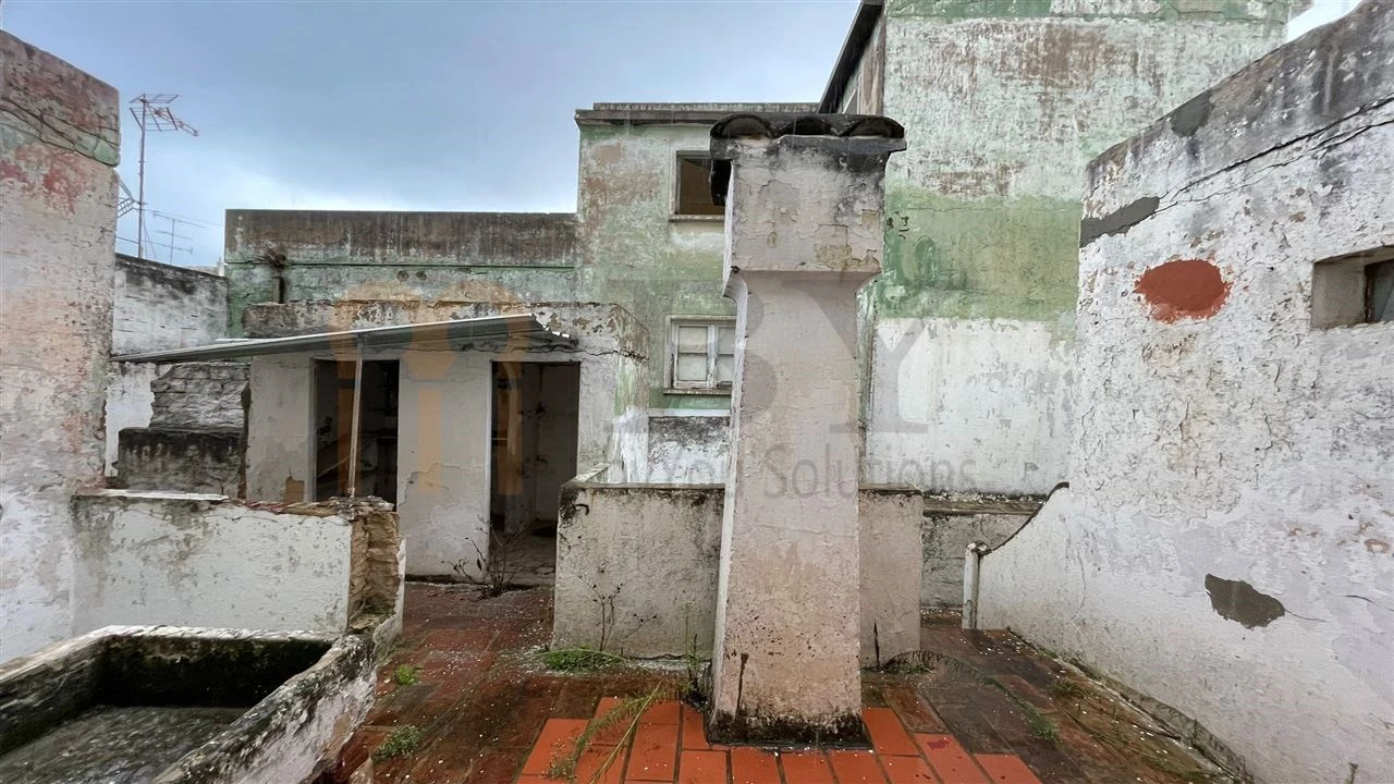 Apartamento para Venda em Vila Real de Santo Antonio Foto 8