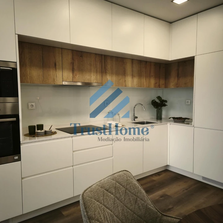 Apartamento T3 para Venda em Benfica Foto 11