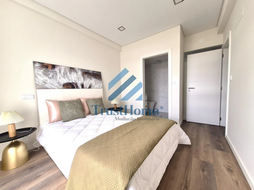 Apartamento T3 para Venda em Benfica Foto 18