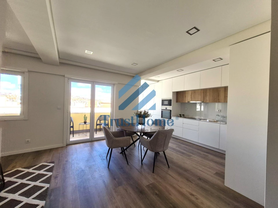 Apartamento T3 para Venda em Benfica Foto 8