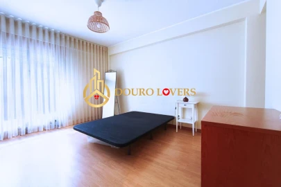 Apartamento T2 para Venda em Paranhos