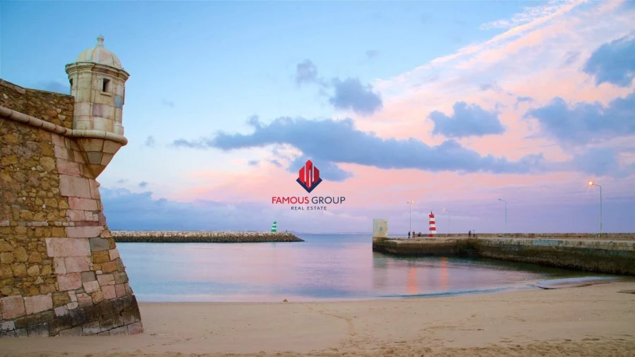 Moradia T3 para Venda em Lagos (São Sebastião e Santa Maria) Foto 37