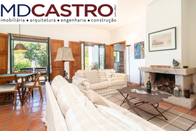 Moradia T4 para Venda em Couto