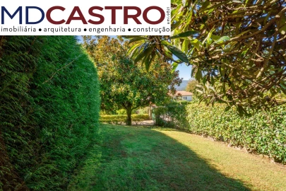 Moradia T4 para Venda em Couto