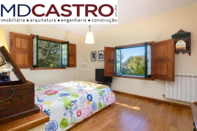 Moradia T4 para Venda em Couto