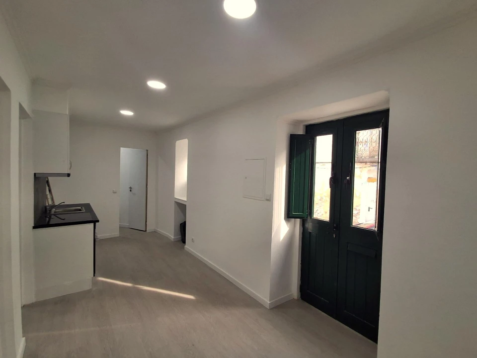 Moradia T2 para Venda em Odivelas Foto 4