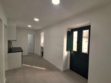 Moradia T2 para Venda em Odivelas