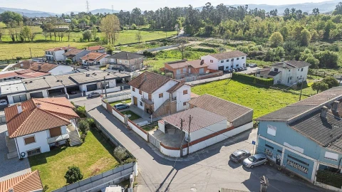 Moradia T4 para Venda em Lage