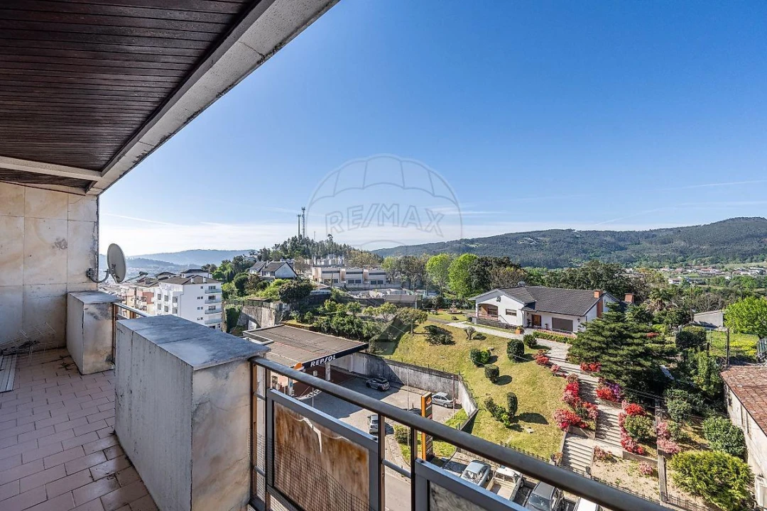 Apartamento T4 para Venda em Povoa de Lanhoso (N. Senhora do Amparo) Foto 13