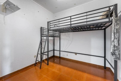 Apartamento T4 para Venda em Povoa de Lanhoso (N. Senhora do Amparo)