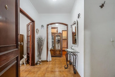Apartamento T4 para Venda em Povoa de Lanhoso (N. Senhora do Amparo)