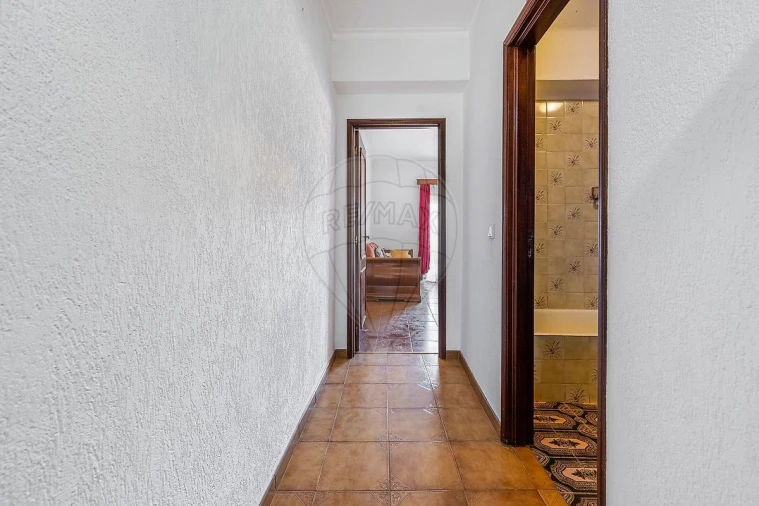 Apartamento T4 para Venda em Povoa de Lanhoso (N. Senhora do Amparo) Foto 12