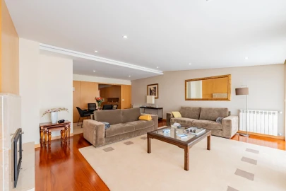 Apartamento T3 para Venda em São Vitor (Braga)