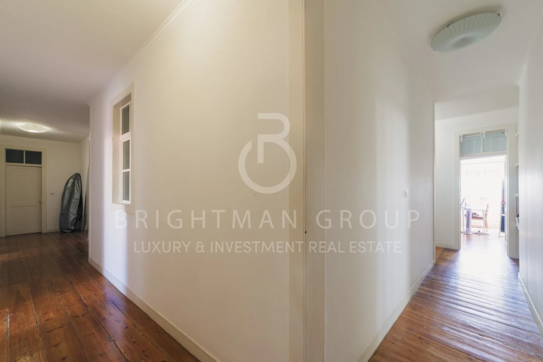 Apartamento T6 para Venda em Arroios Foto 25