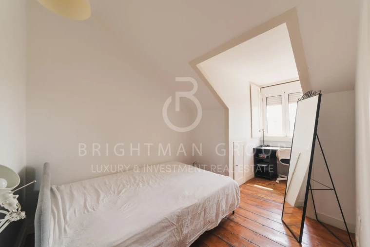 Apartamento T6 para Venda em Arroios Foto 4