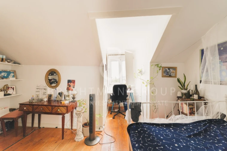 Apartamento T6 para Venda em Arroios Foto 7