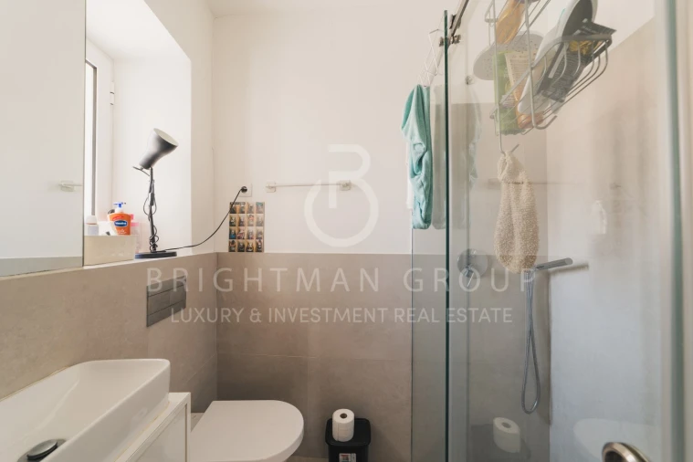 Apartamento T6 para Venda em Arroios Foto 11