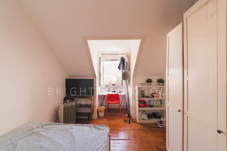 Apartamento T6 para Venda em Arroios Foto 18