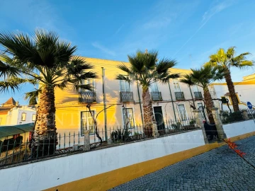 Moradia T8 para Venda em Crato e Mártires, Flor da Rosa e Vale do Peso