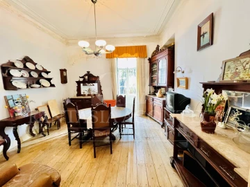 Moradia T8 para Venda em Crato e Mártires, Flor da Rosa e Vale do Peso