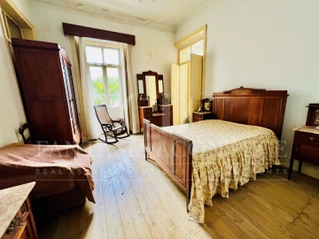 Moradia T8 para Venda em Crato e Mártires, Flor da Rosa e Vale do Peso