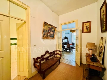 Moradia T8 para Venda em Crato e Mártires, Flor da Rosa e Vale do Peso