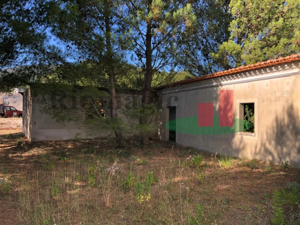 Moradia T7 para Venda em Vila Verde dos Francos Foto 12