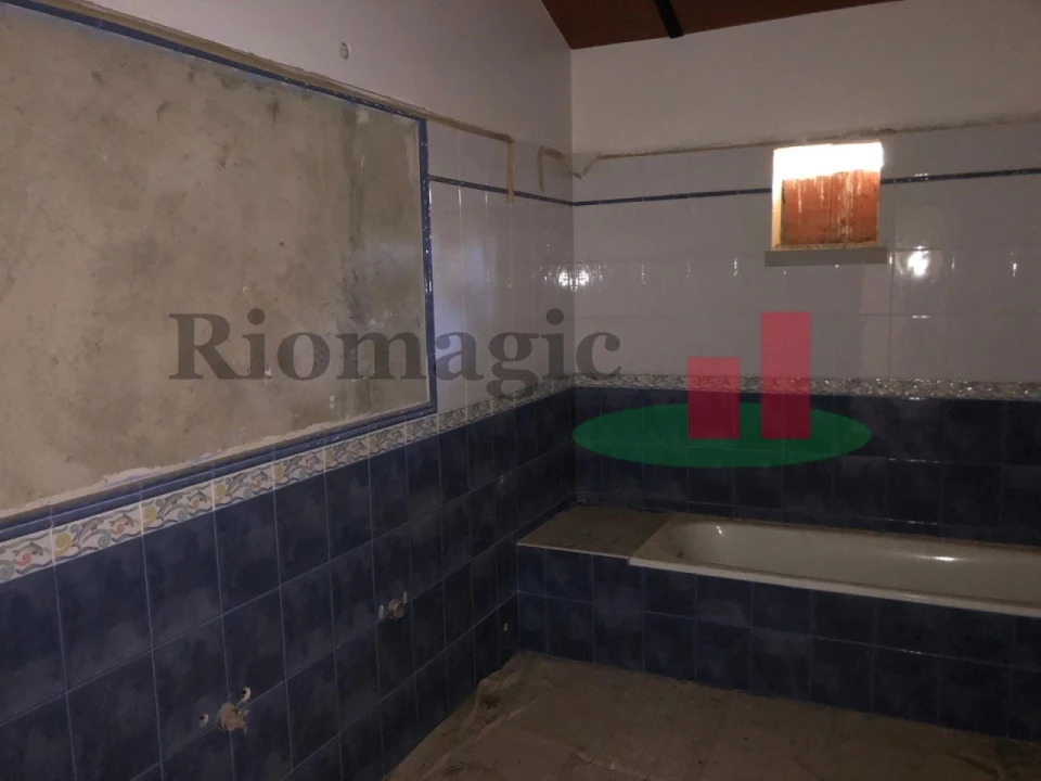 Moradia T7 para Venda em Vila Verde dos Francos Foto 57