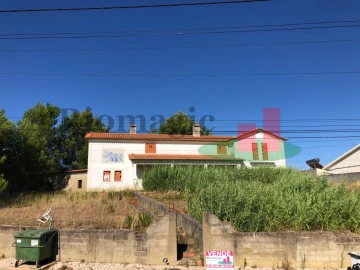 Moradia T7 para Venda em Vila Verde dos Francos