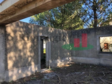 Moradia T7 para Venda em Vila Verde dos Francos