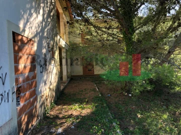 Moradia T7 para Venda em Vila Verde dos Francos