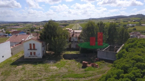 Moradia T7 para Venda em Vila Verde dos Francos