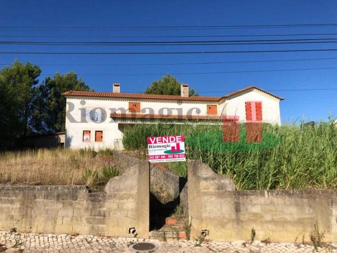 Moradia T7 para Venda em Vila Verde dos Francos Foto 77