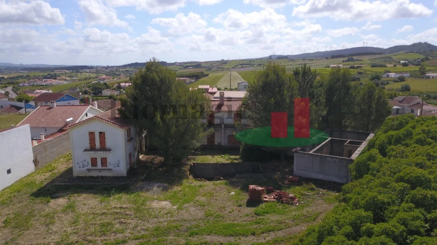 Moradia T7 para Venda em Vila Verde dos Francos Foto 83