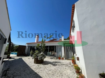 Quinta T6 para Venda em Rio Maior