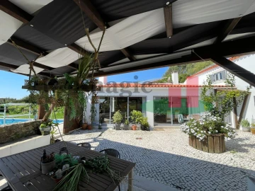 Quinta T6 para Venda em Rio Maior