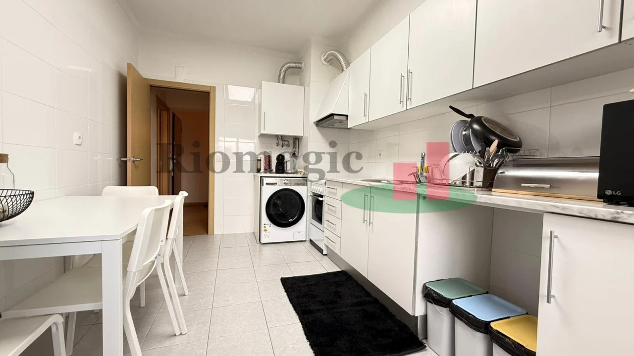 Apartamento T4 para Venda em Rio Maior Foto 6