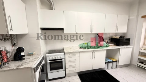Apartamento T4 para Venda em Rio Maior