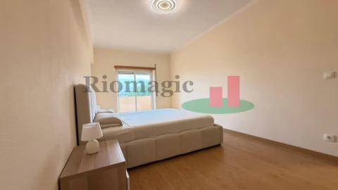 Apartamento T4 para Venda em Rio Maior