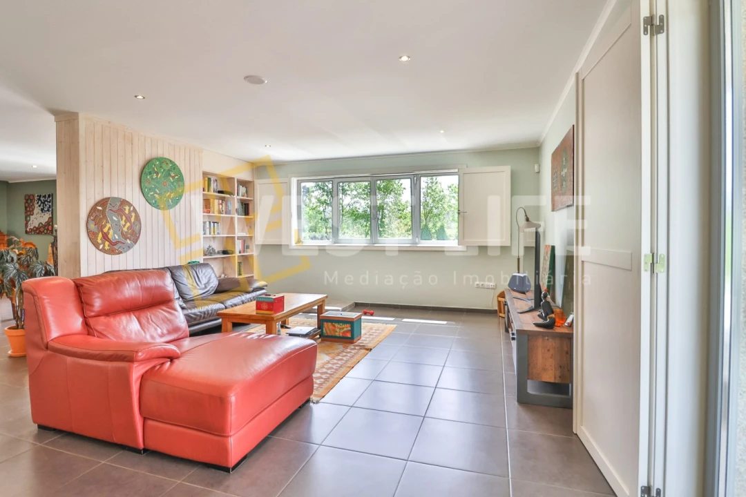 Moradia T5 para Venda em Santa Cruz da Trapa e São Cristóvão de Lafões Foto 20