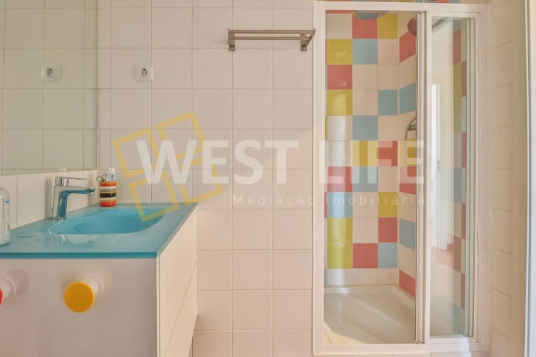 Moradia T5 para Venda em Santa Cruz da Trapa e São Cristóvão de Lafões Foto 39