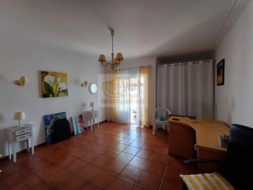 Moradia T5 para Venda em Carvalhal Foto 12