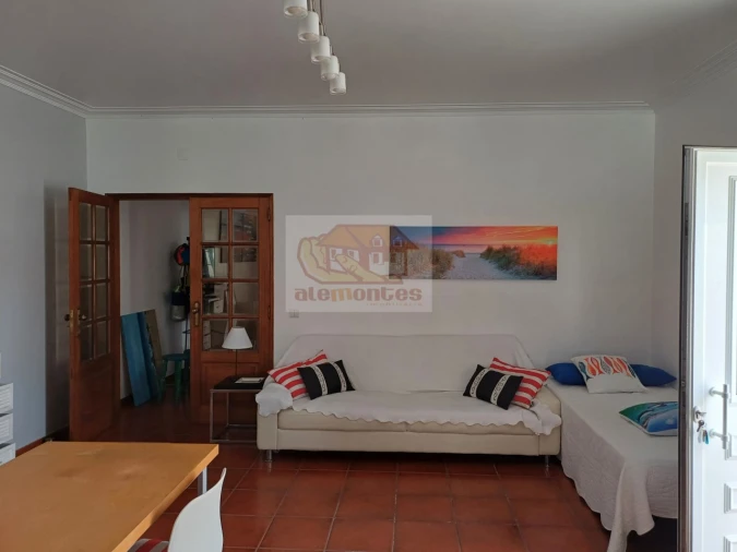 Moradia T5 para Venda em Carvalhal Foto 9