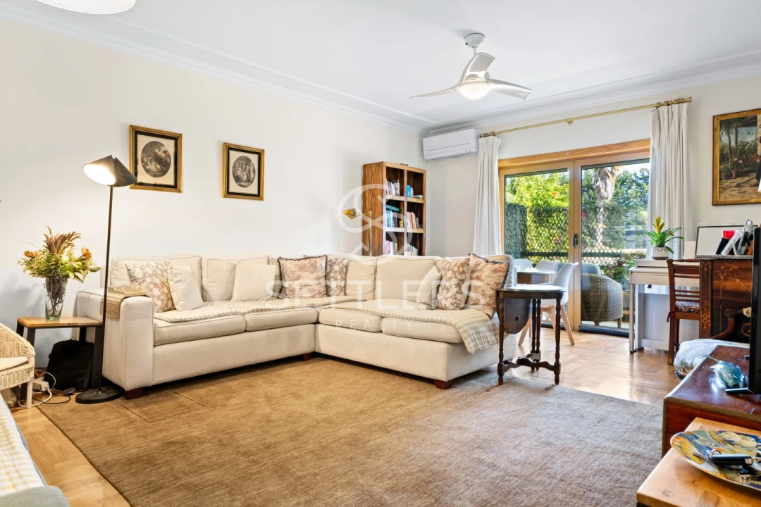 Apartamento T2 para Venda em Santa Maria e São Miguel, São Martinho, São Pedro Penaferrim Foto 6