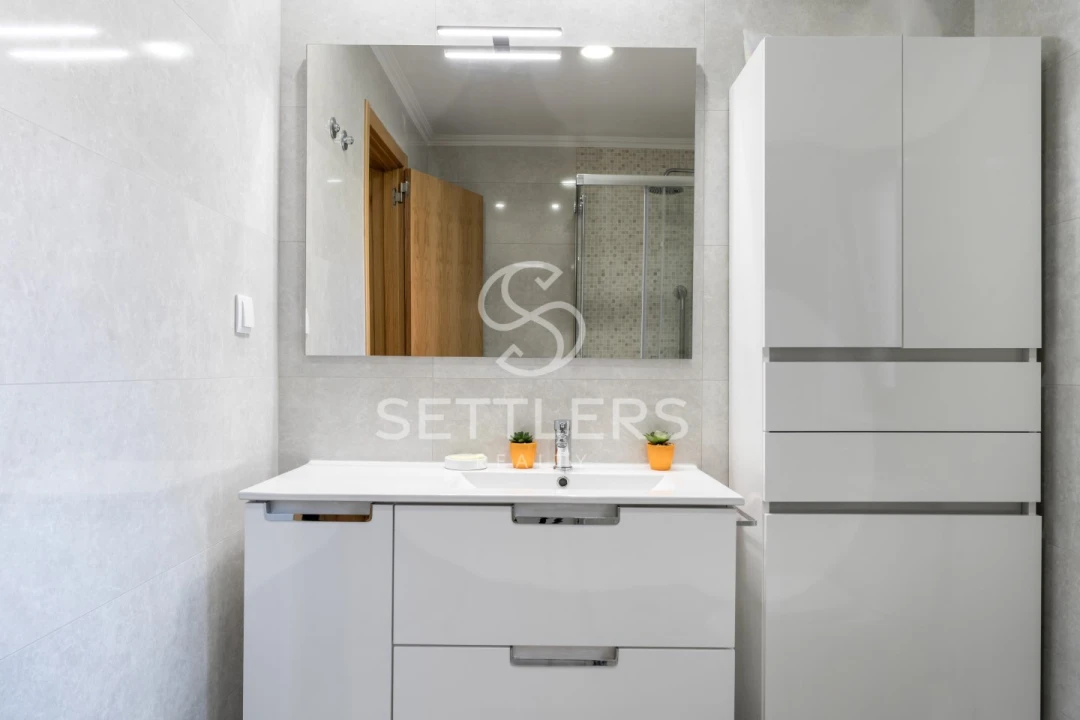 Apartamento T2 para Venda em Santa Maria e São Miguel, São Martinho, São Pedro Penaferrim Foto 29