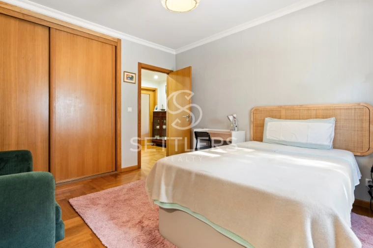 Apartamento T2 para Venda em Santa Maria e São Miguel, São Martinho, São Pedro Penaferrim Foto 28