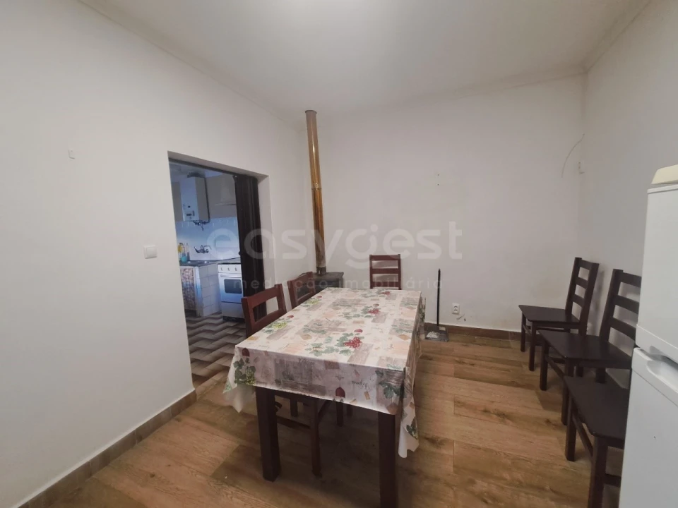 Moradia T2 para Venda em Santa Vitória e Mombeja Foto 9